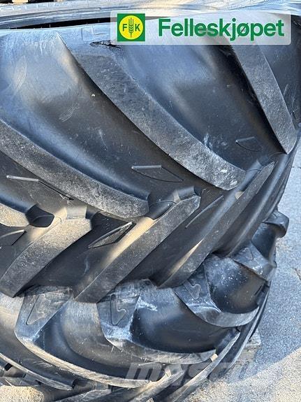  Xeobib 600/60 30 الجرارات