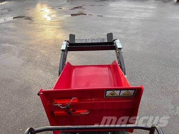 Yanmar C08 ساحبات مفصلية