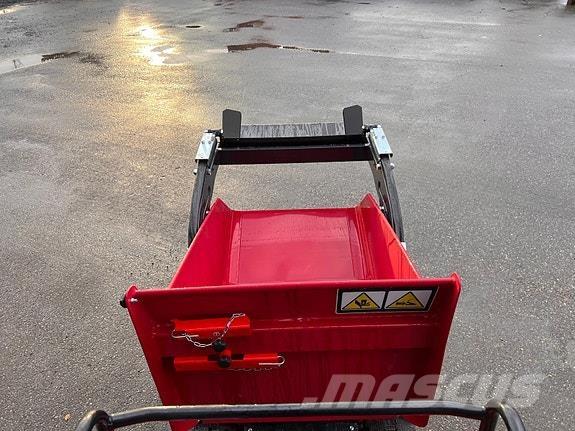 Yanmar C08 ساحبات مفصلية