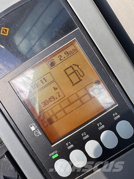 Yanmar Vio80-1A حفارات زحافة