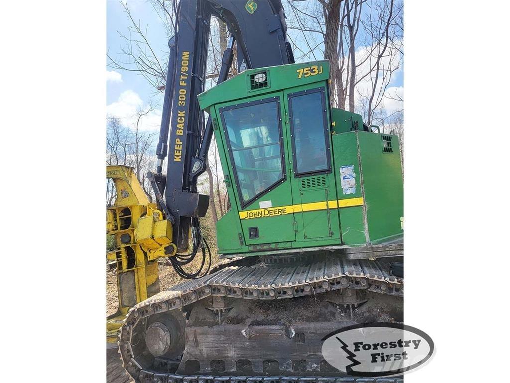 John Deere 753J قاطعات وجامعات الأشجار