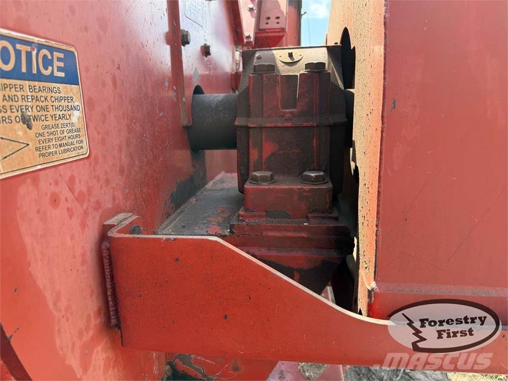 Morbark 5048X ماكينات تقطيع أخشاب الحراجة