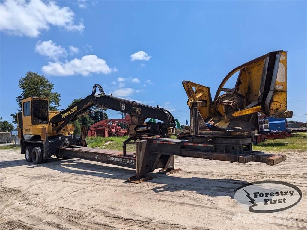Tigercat 234B لوادر بذراع مفصلي