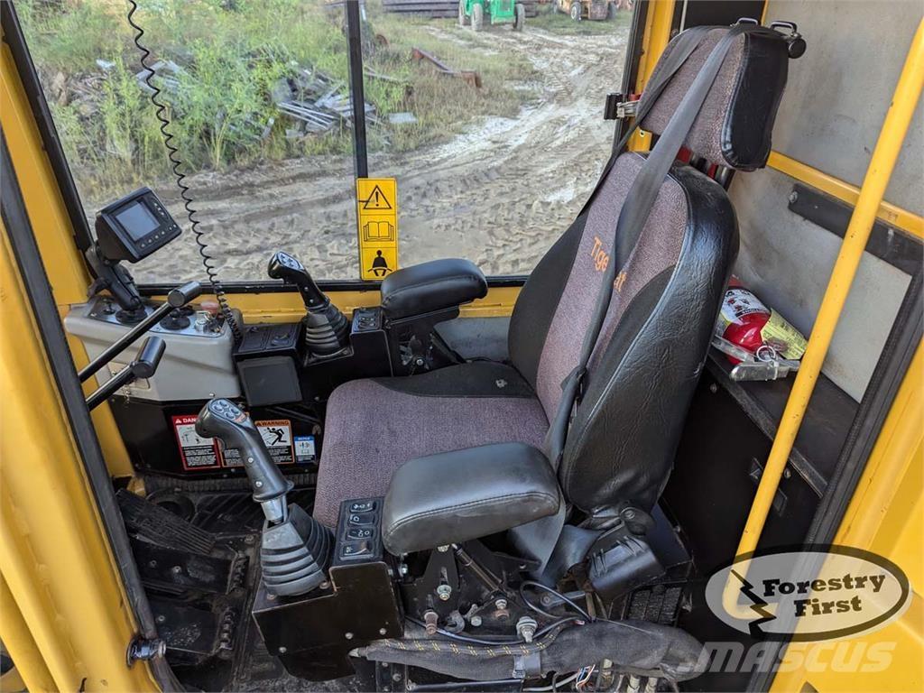 Tigercat T234B لوادر بذراع مفصلي