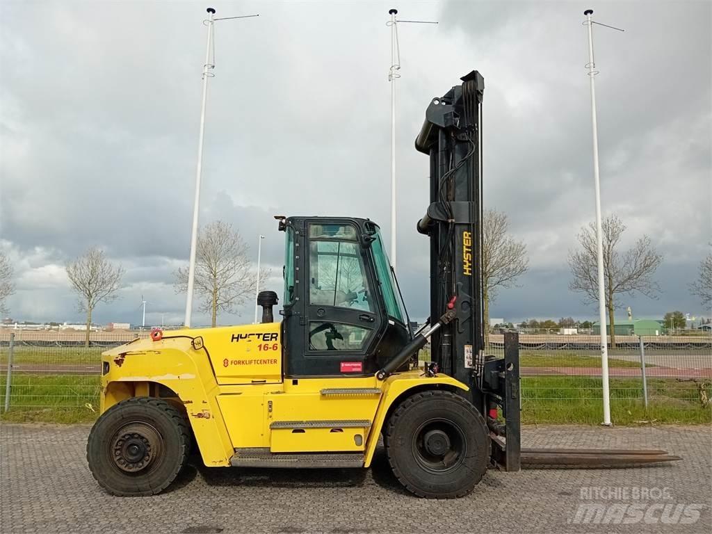 Hyster H16XM6 شاحنات الديزل