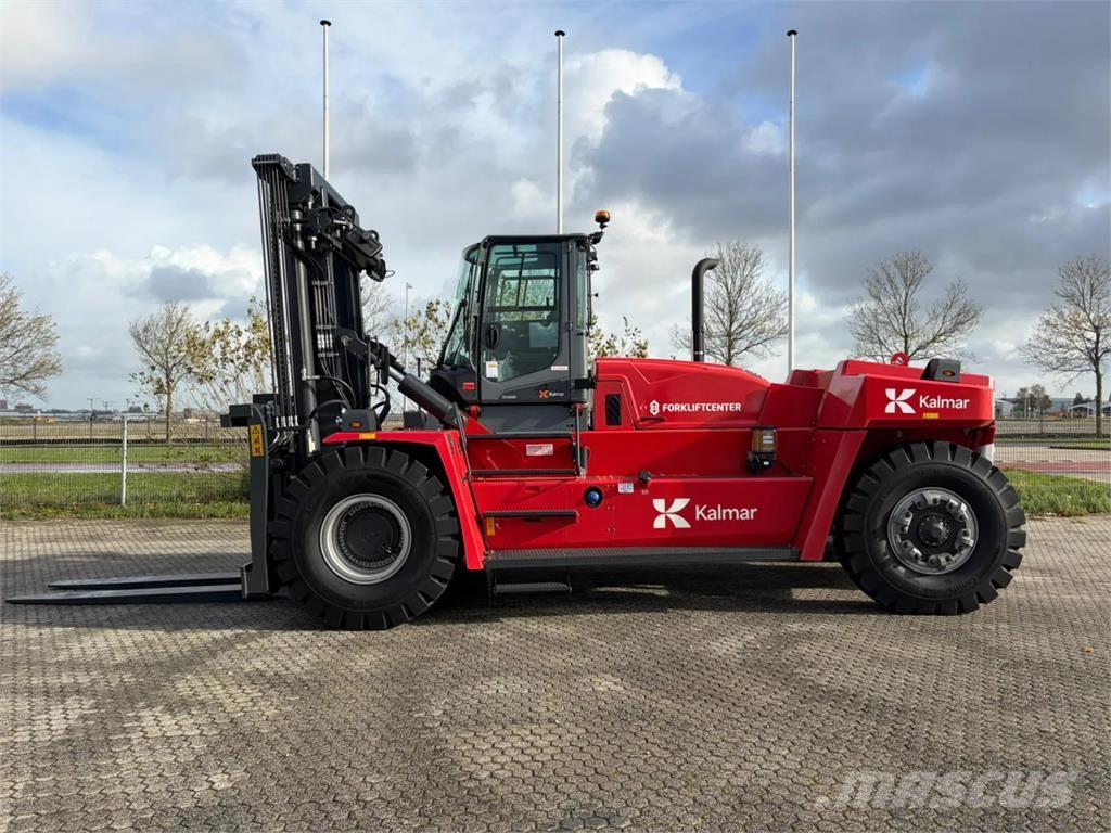 Kalmar DCG330-12 شاحنات الديزل