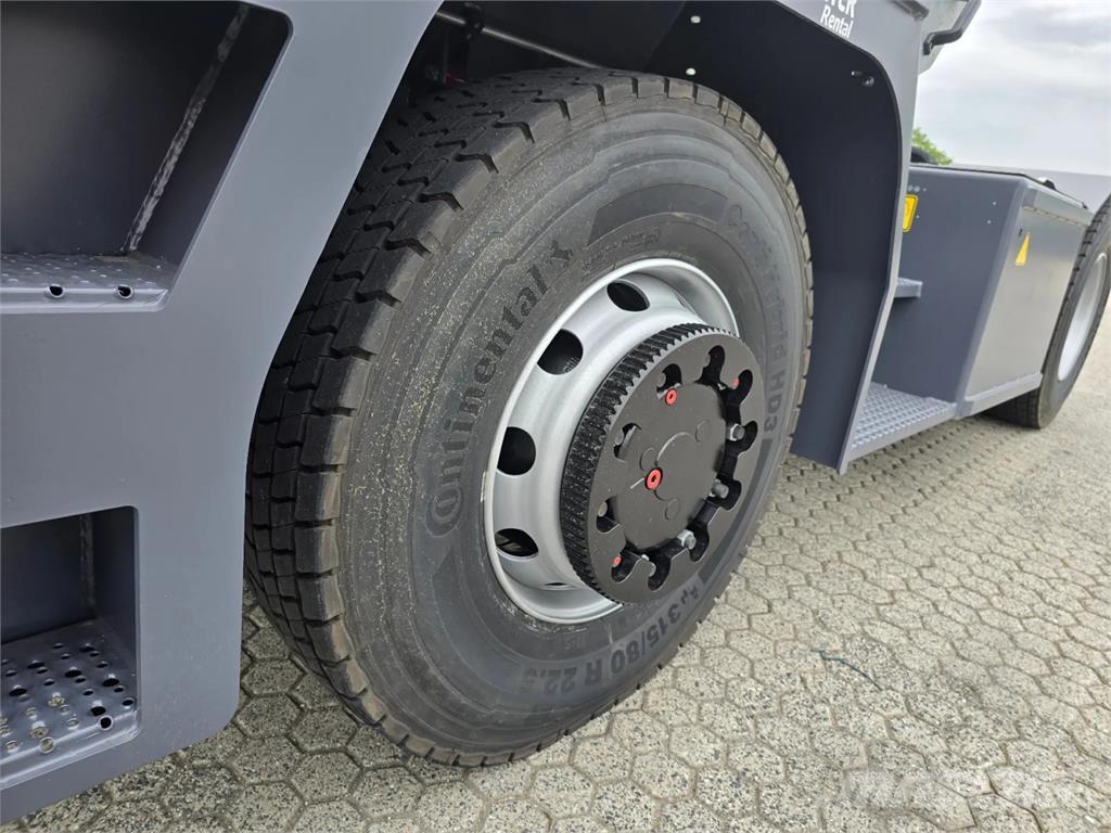 Mafi R336 4x4 جرارات صالات المطارات