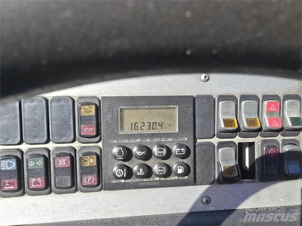 Terberg YT182 جرارات صالات المطارات
