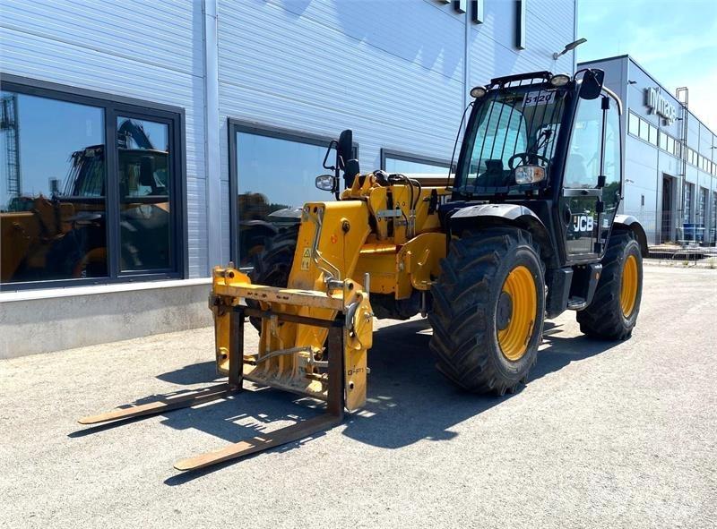 JCB 535-95 مناولات متداخلة