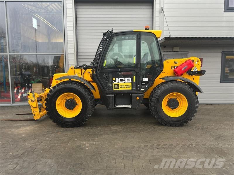 JCB 535-95 مناولات متداخلة