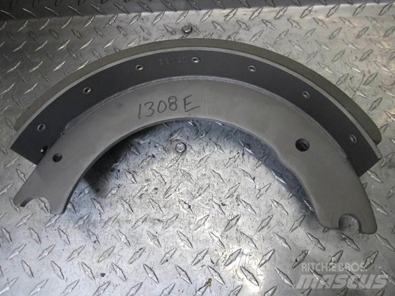  Brake Shoe مكابح