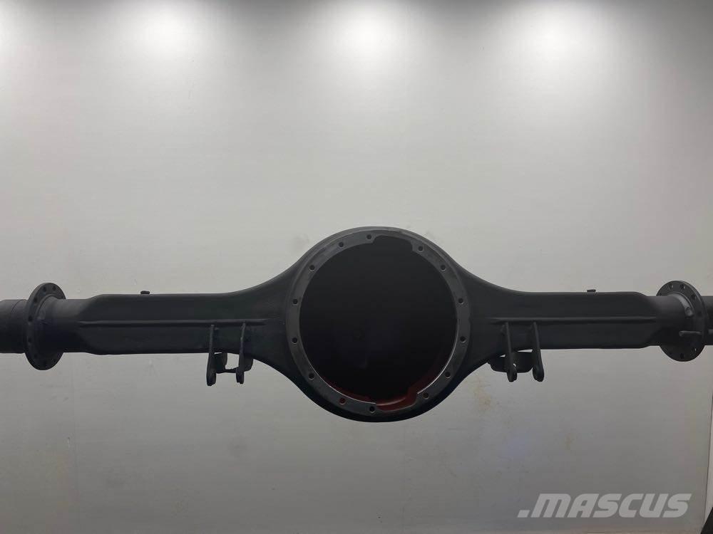  Dana S-135 محور العجلة