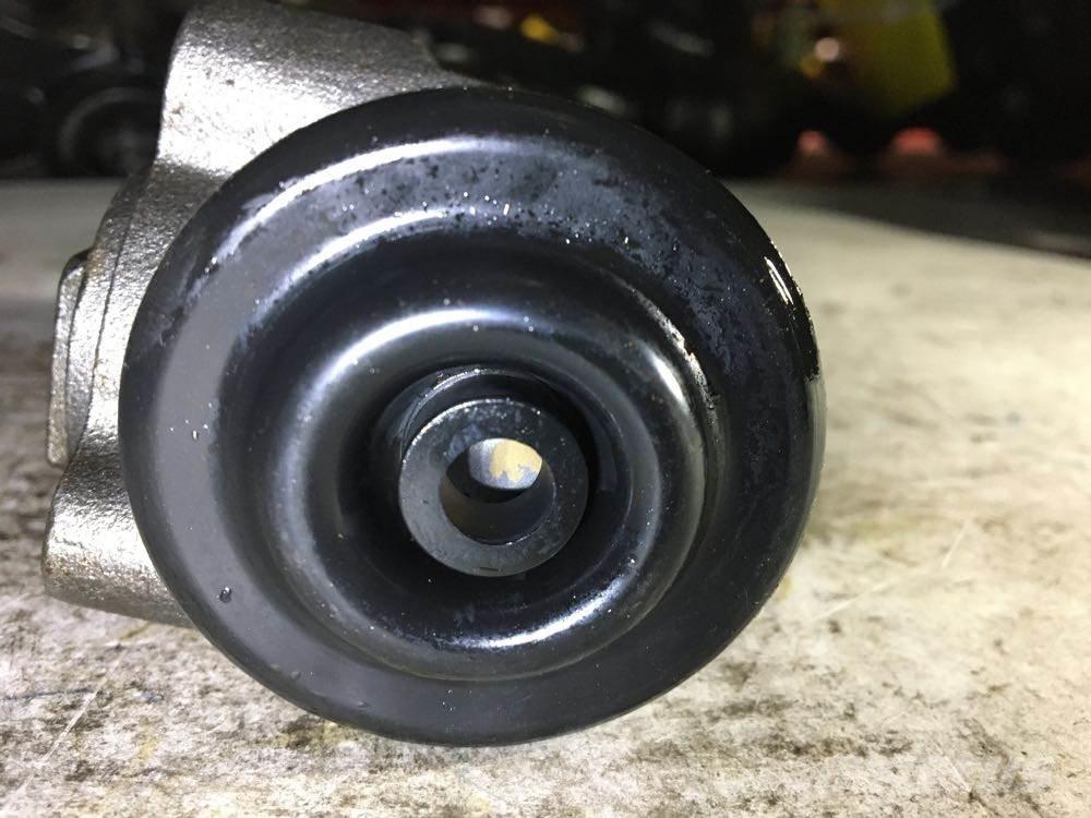  Leland مكونات أخرى