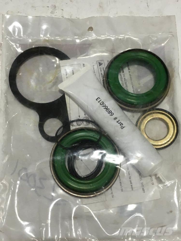  Leland مكونات أخرى