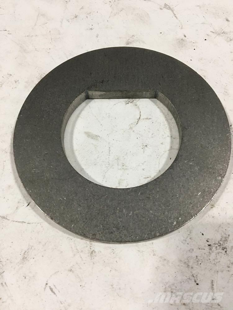  Leland مكونات أخرى