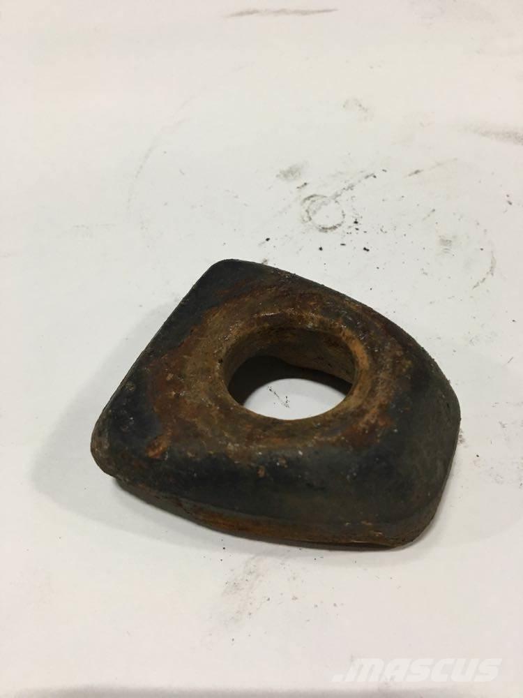  Leland مكونات أخرى