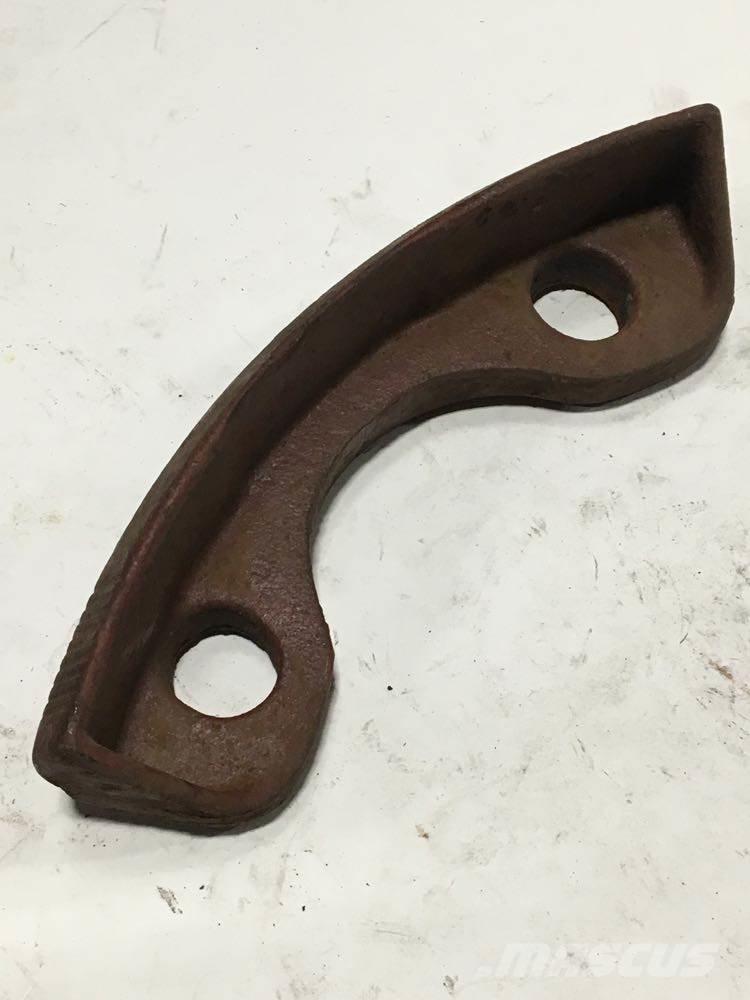  Leland مكونات أخرى