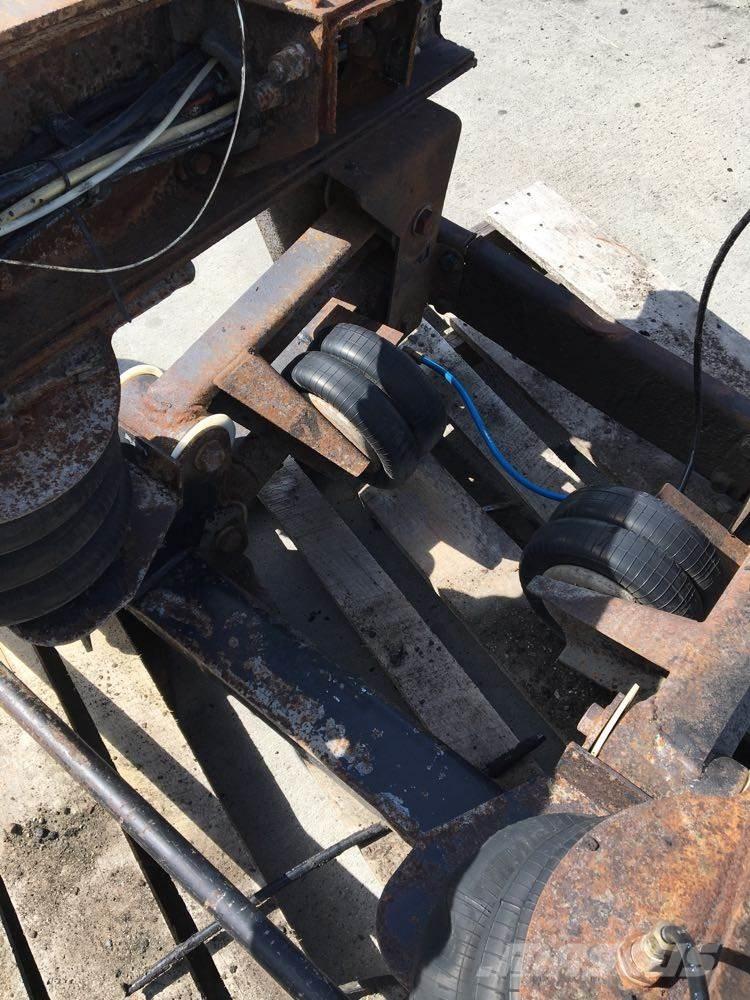  Lift Axle محور العجلة