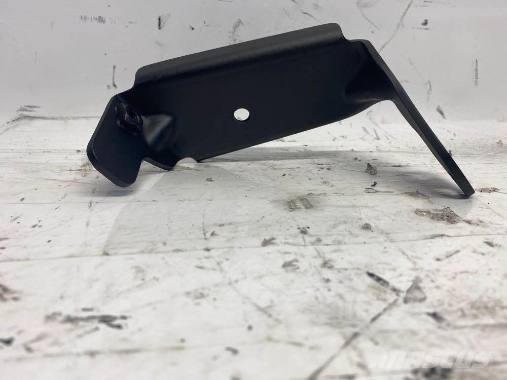 Mack MP8 مكونات أخرى