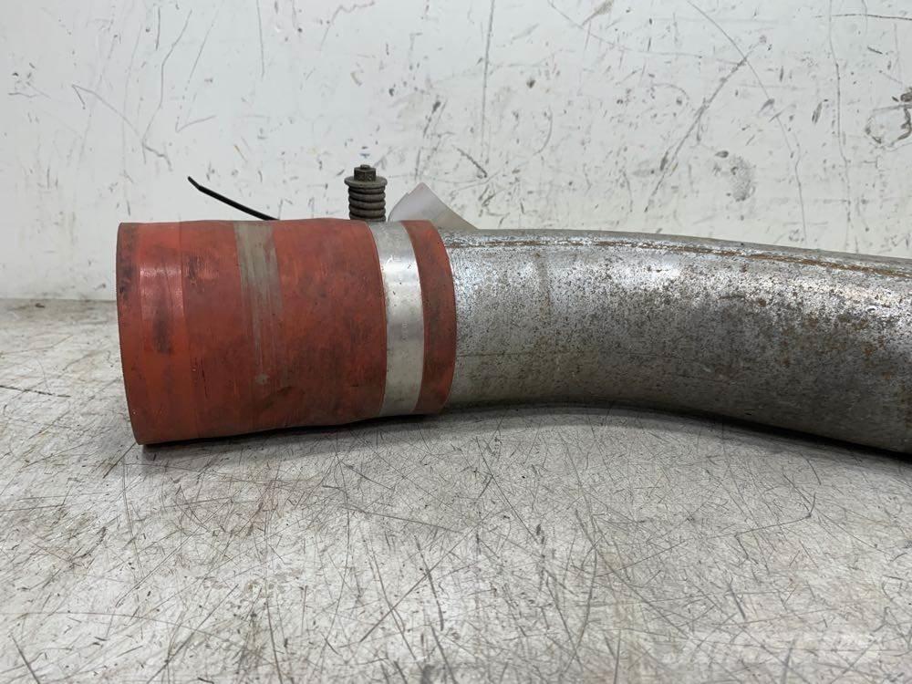 Mack RD680 مكونات أخرى