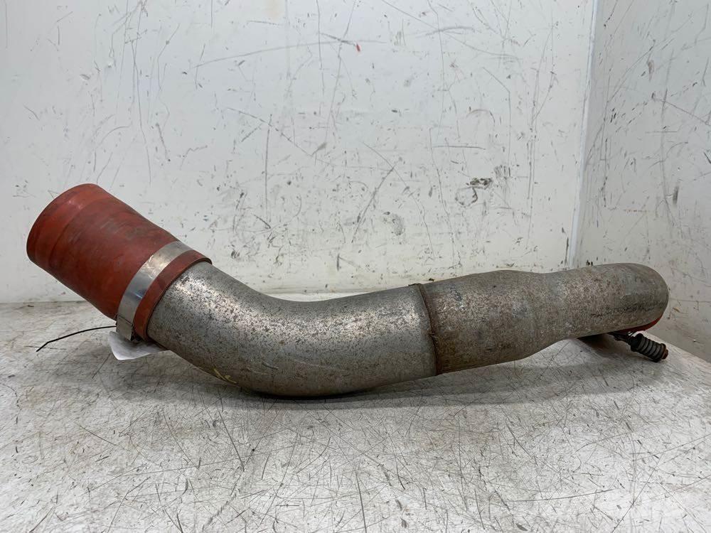 Mack RD680 مكونات أخرى