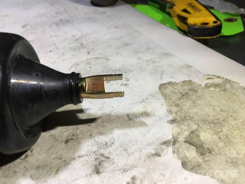 Meritor  مكونات أخرى