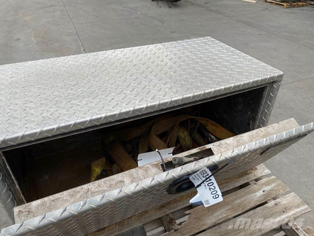  Tool Box مكونات أخرى