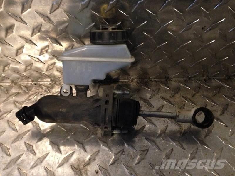 Volvo VNL مكونات أخرى