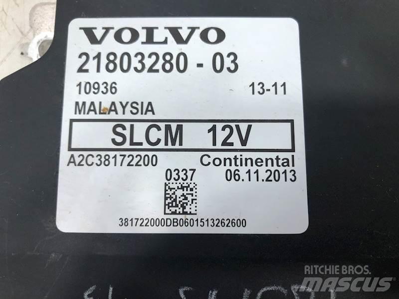 Volvo VNL كابينة والداخلية