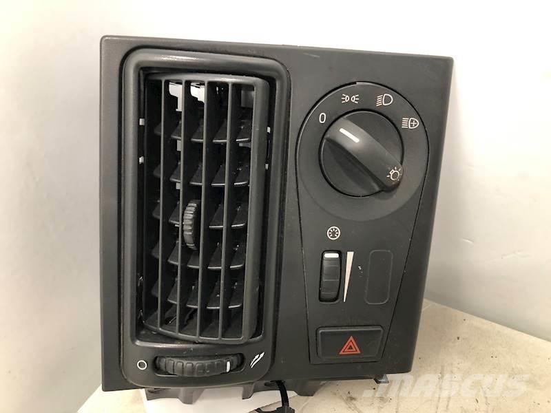 Volvo VNL إلكترونيات