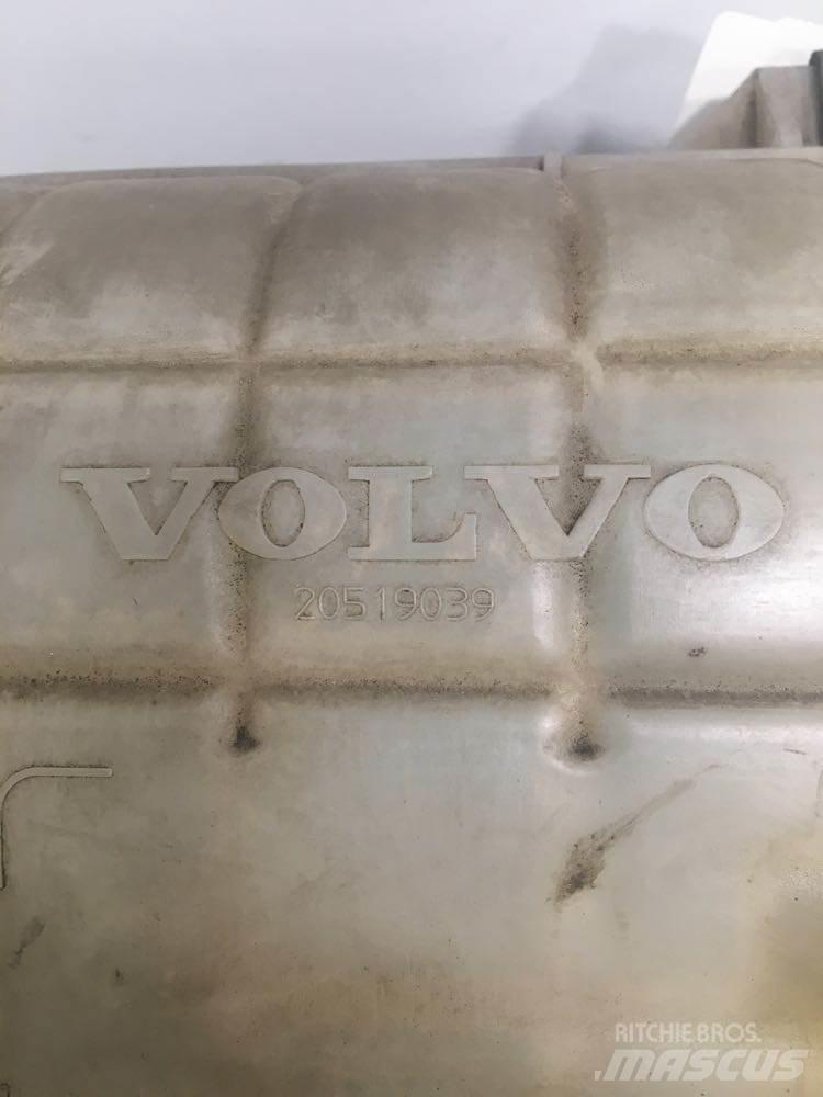 Volvo VNL مكونات أخرى