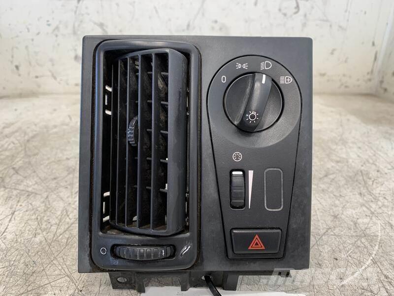 Volvo VNL إلكترونيات