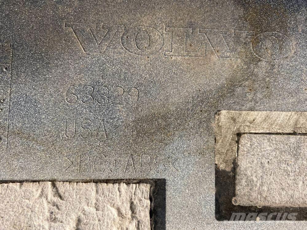 Volvo VNL كابينة والداخلية