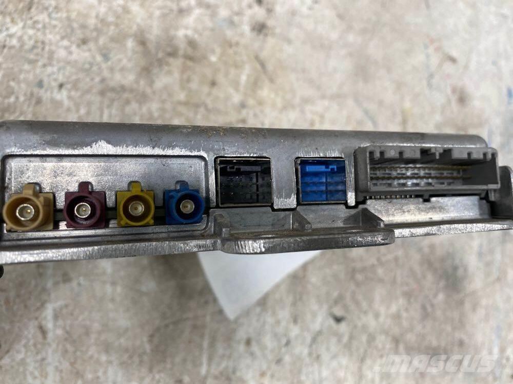 Volvo VNL كابينة والداخلية