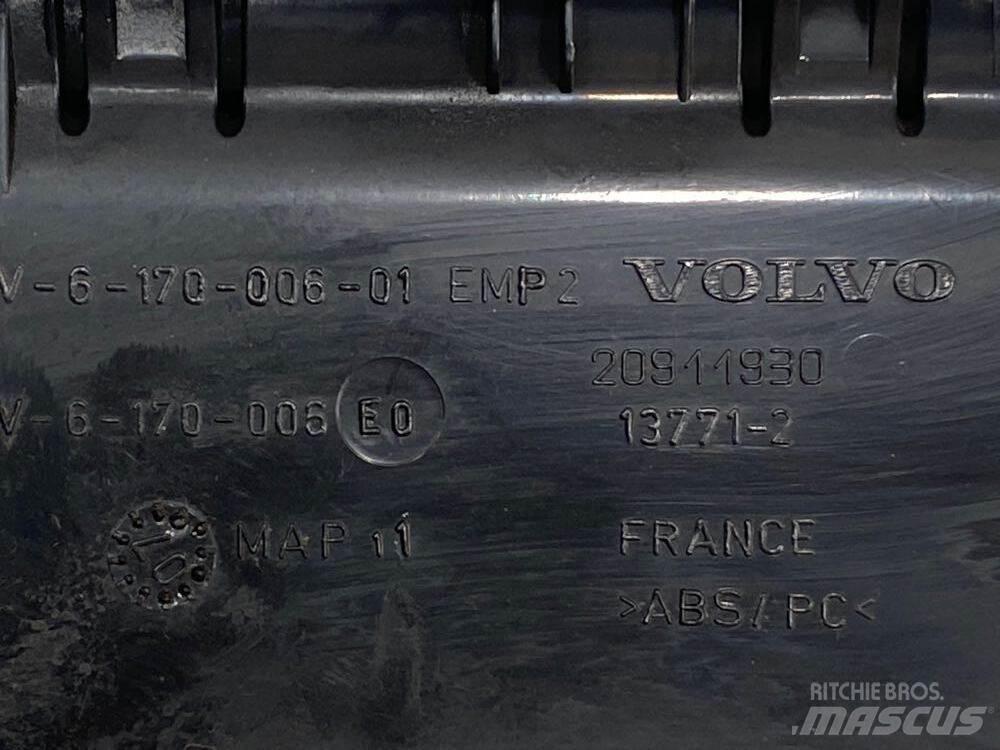 Volvo VNL إلكترونيات
