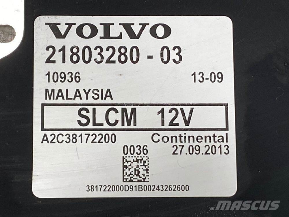 Volvo VNL كابينة والداخلية
