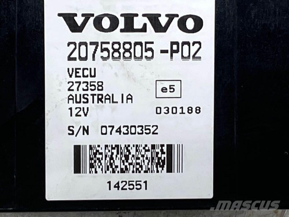 Volvo VNL كابينة والداخلية