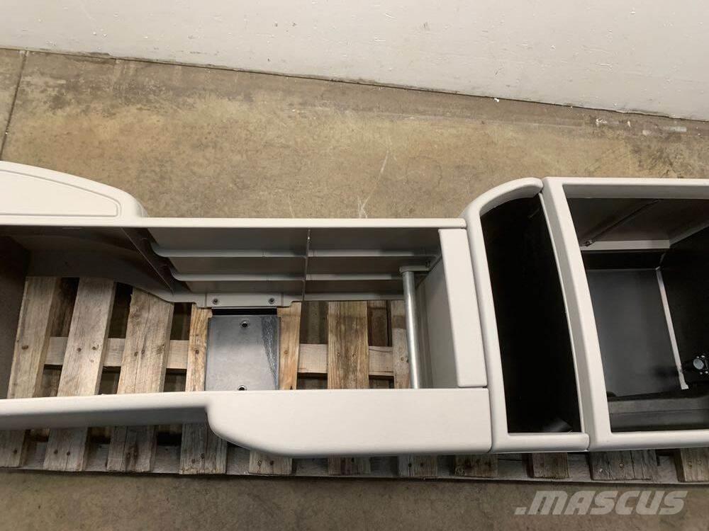 Volvo VNL كابينة والداخلية