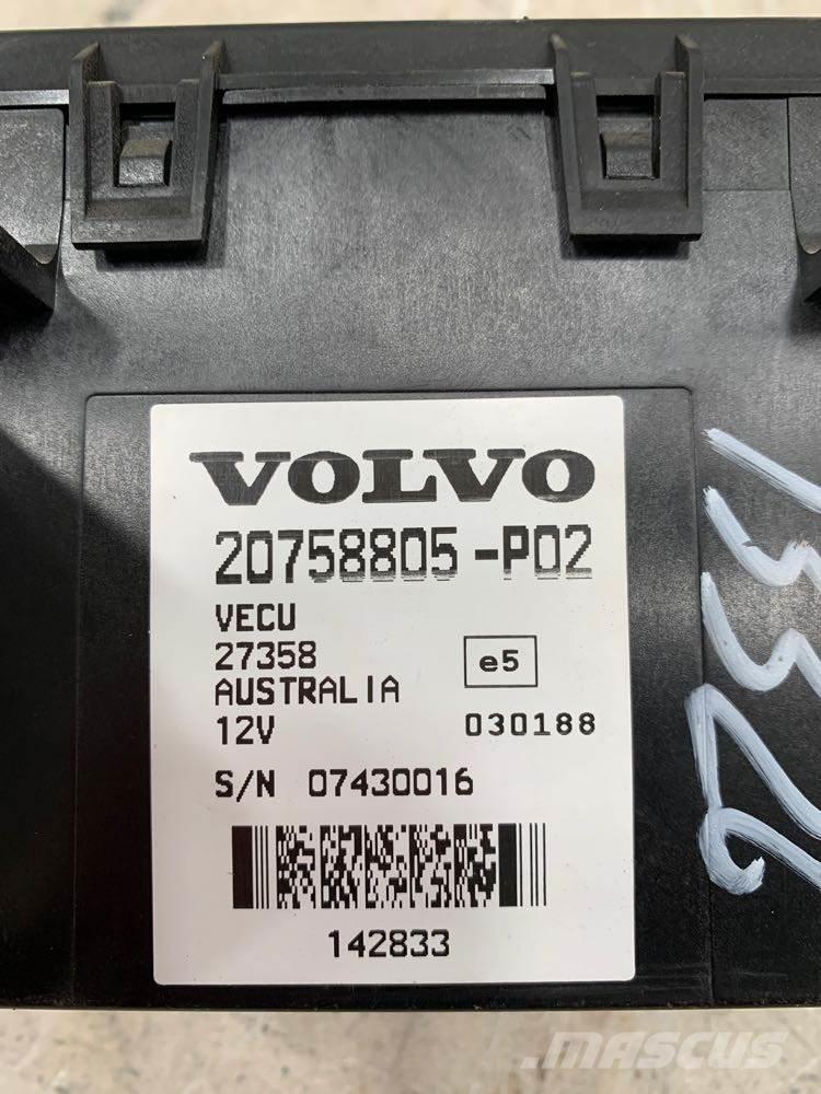 Volvo VNL كابينة والداخلية