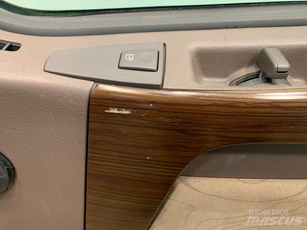 Volvo VNL مكونات أخرى