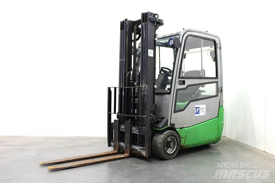 Cesab B 320 شاحنات ذات رافعات شوكية تعمل بالكهرباء