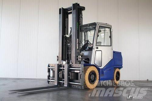 Cesab B 860 شاحنات ذات رافعات شوكية تعمل بالكهرباء
