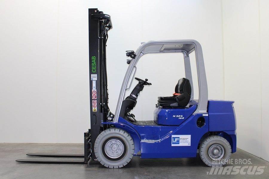 Cesab M 325 DV شاحنات الديزل