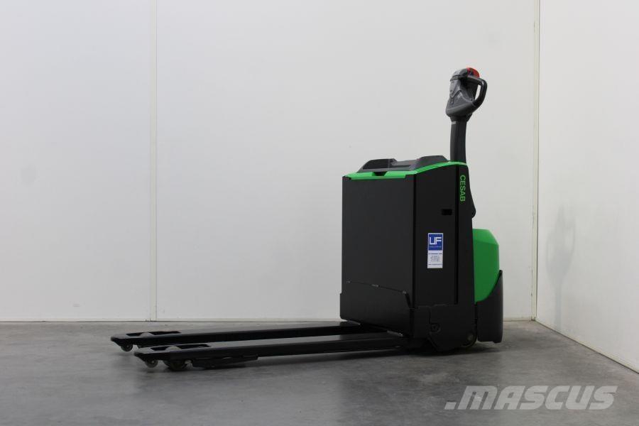 Cesab P 216 معدات الرفع منخفض المستوى