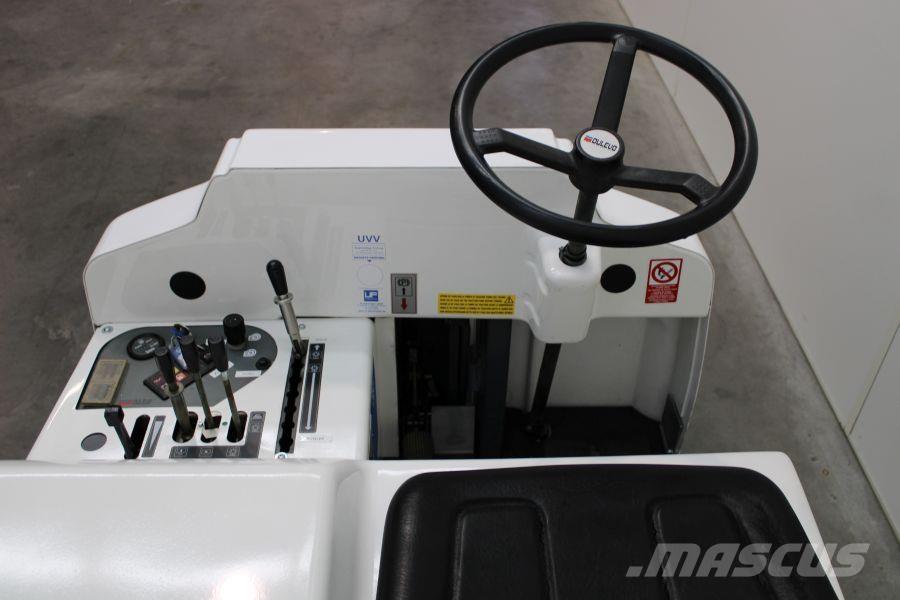 Dulevo 1100 DL كناسات