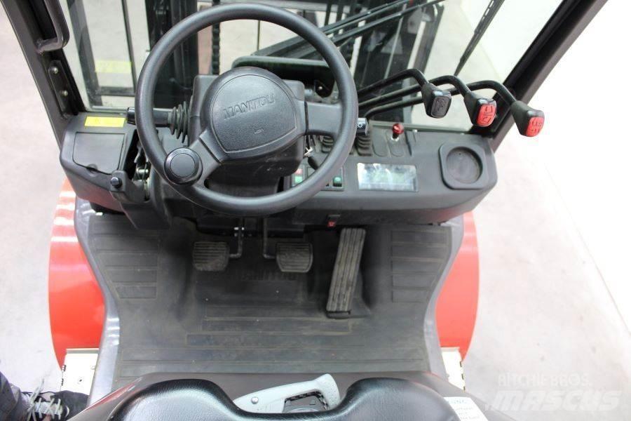 Manitou MI 30 G شاحنات LPG