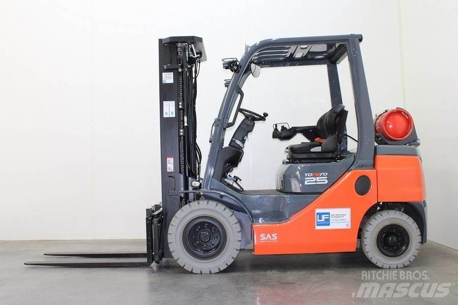 Toyota 02-8FGF25 شاحنات LPG