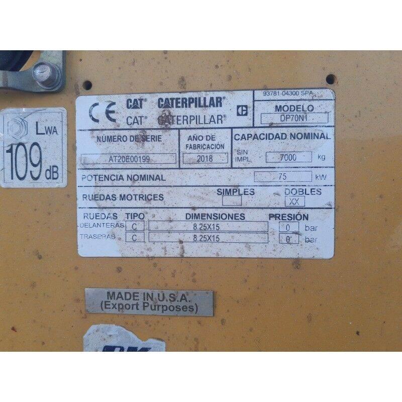 CAT DP70N1 شاحنات الديزل