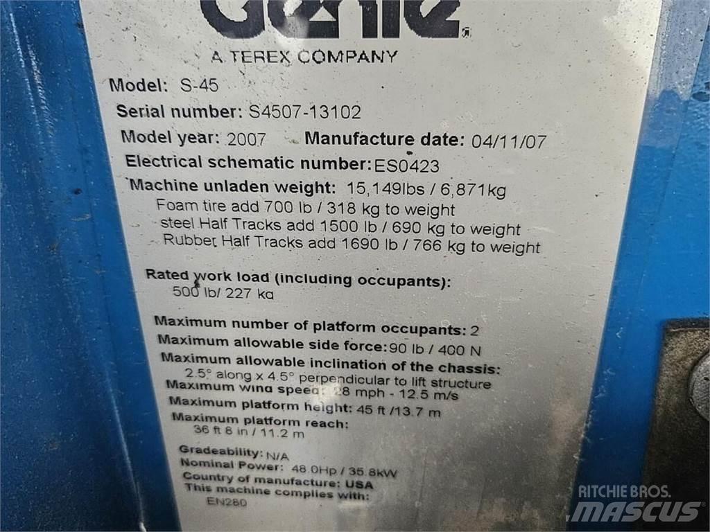 Genie S-45 رافعات سلة تلسكوبية