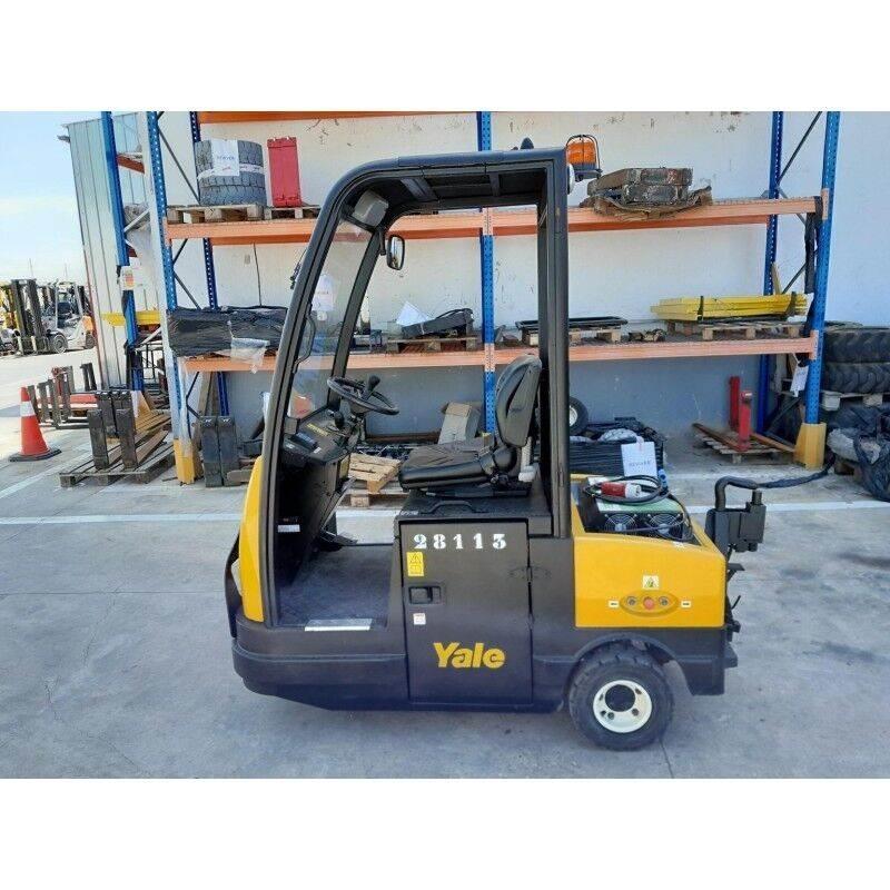 Hyster MT70 شاحنة قاطرة